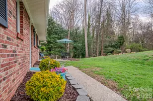 1 Mayfair Dr, Candler, NC 28715 - Photo 36