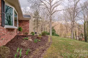 1 Mayfair Dr, Candler, NC 28715 - Photo 2