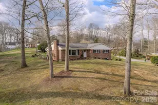 1 Mayfair Dr, Candler, NC 28715 - Photo 42