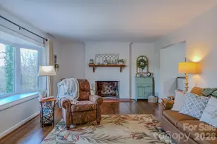 1 Mayfair Dr, Candler, NC 28715 - Photo 6