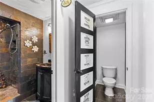 931 Wood St, Statesville, NC 28677 - Photo 30