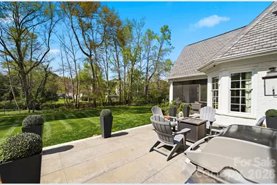 834 9th Avenue NW, Hickory, NC 28601 - Photo 40