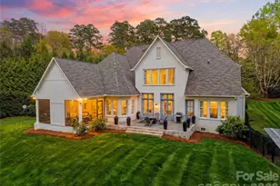 834 9th Ave NW, Hickory, NC 28601 - Photo 2