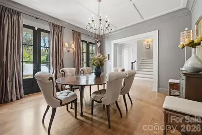 834 9th Avenue NW, Hickory, NC 28601 - Photo 8