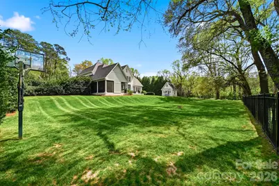 834 9th Avenue NW, Hickory, NC 28601 - Photo 46