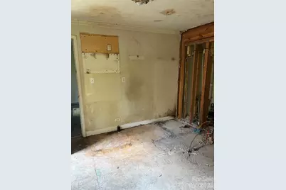 609 W Harvie Avenue, Gastonia, NC 28052 - Photo 6