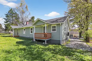 510 S 12th St, Bessemer City, NC 28016 - Photo 6