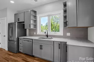 18 Worley Pl, Asheville, NC 28806 - Photo 12