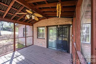 781 23rd Ave NE, Hickory, NC 28601 - Photo 8