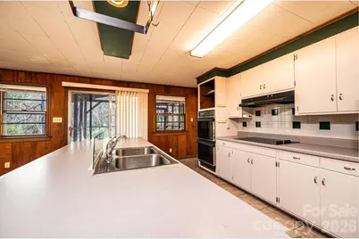 781 23rd Avenue NE, Hickory, NC 28601 - Photo 24