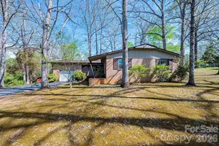 781 23rd Ave NE, Hickory, NC 28601 - Photo 4