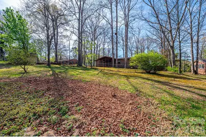 781 23rd Avenue NE, Hickory, NC 28601 - Photo 10