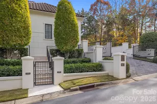 8417 Double Eagle Gate Way, Charlotte, NC 28210 - Photo 2