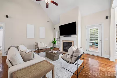 1109 Moray Court, Charlotte, NC 28211 - Photo 8