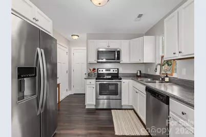 201 Stoney Point Way, Candler, NC 28715 - Photo 8