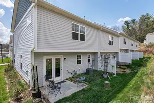 201 Stoney Pt Wy, Candler, NC 28715 - Photo 18