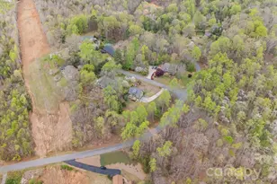 1750 Knollwood Cir, Morganton, NC 28655 - Photo 30