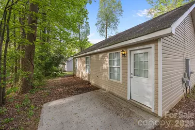 2246 Sunset Boulevard, Charlotte, NC 28269 - Photo 30