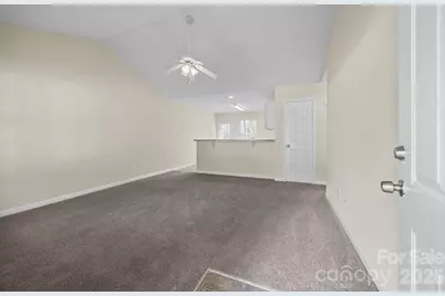 2246 Sunset Boulevard, Charlotte, NC 28269 - Photo 10