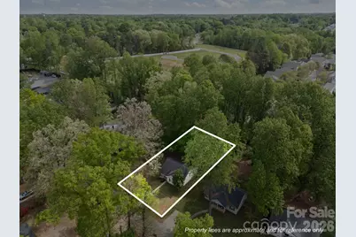 2246 Sunset Boulevard, Charlotte, NC 28269 - Photo 32