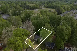 2246 Sunset Blvd, Charlotte, NC 28269 - Photo 32