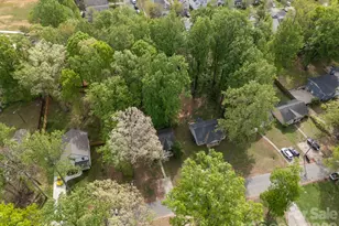 2246 Sunset Blvd, Charlotte, NC 28269 - Photo 30