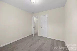 2246 Sunset Blvd, Charlotte, NC 28269 - Photo 22