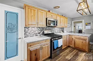 839 W Garrison Blvd, Gastonia, NC 28052 - Photo 22