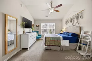 10041 Brittondale Ln, Charlotte, NC 28215 - Photo 14