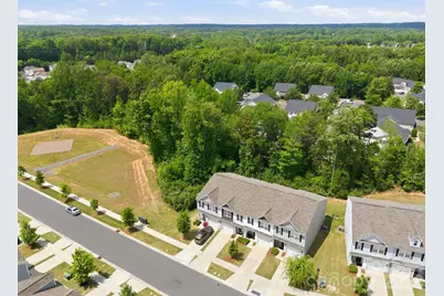 10041 Brittondale Lane, Charlotte, NC 28215 - Photo 38