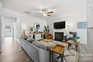 10041 Brittondale Ln, Charlotte, NC 28215 - Photo 26