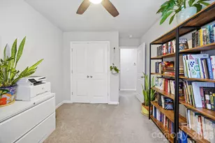 10041 Brittondale Ln, Charlotte, NC 28215 - Photo 6