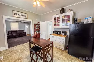 102 Sixth Em St, Marion, NC 28752 - Photo 4