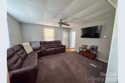 102 6th Em Street, Marion, NC 28752 - Photo 8