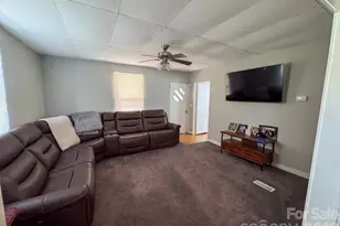 102 Sixth Em St, Marion, NC 28752 - Photo 8