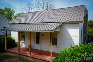102 Sixth Em St, Marion, NC 28752 - Photo 2