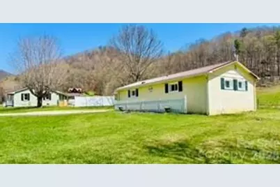 1638 Hughes Gap Road, Bakersville, NC 28705 - Photo 2