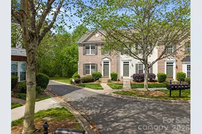 9584 Blossom Hill Drive, Huntersville, NC 28078 - Photo 4