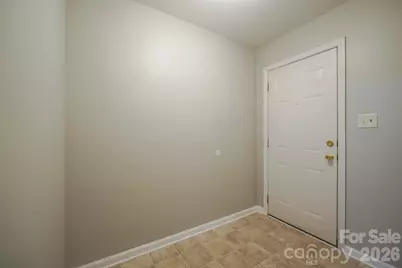 829 4th Avenue SW, Hickory, NC 28602 - Photo 16