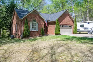 335 Cape Breton Trail, Gastonia, NC 28056 - Photo 2