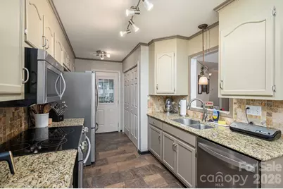 335 Cape Breton Trail, Gastonia, NC 28056 - Photo 12