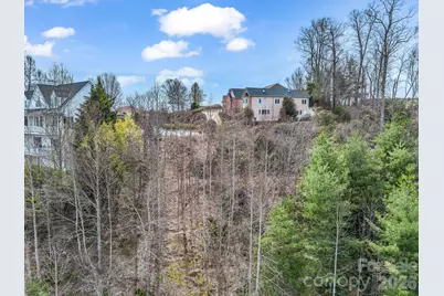 2325 Pommel Road #2325, Hendersonville, NC 28791 - Photo 14