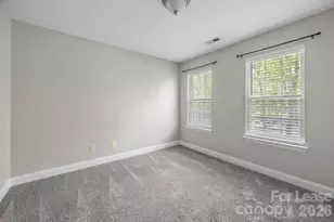 1321 Burtonwood Cir, Charlotte, NC 28212 - Photo 22