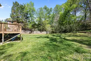 1321 Burtonwood Cir, Charlotte, NC 28212 - Photo 30