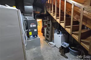 6782 Shiloh Rd, Liberty, NC 27298 - Photo 38