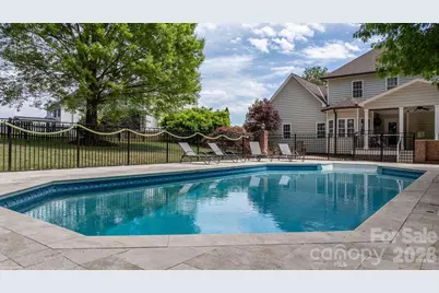 4525 18th Street Lane NE, Hickory, NC 28601 - Photo 34