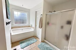 5106 Hanging Rock Ct, Hickory, NC 28601 - Photo 14