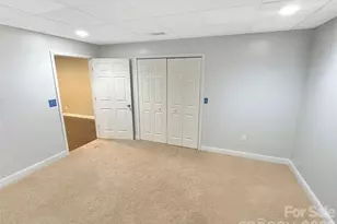 5106 Hanging Rock Ct, Hickory, NC 28601 - Photo 28