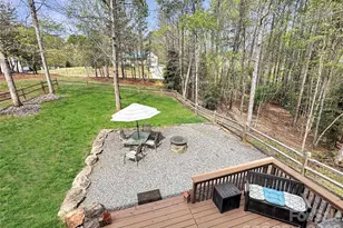 5106 Hanging Rock Ct, Hickory, NC 28601 - Photo 38