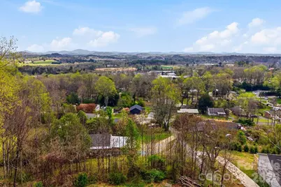 185 Garnet Way #Lot 13, Hendersonville, NC 28791 - Photo 4